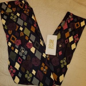 NWT OS DISNEY LULAROE LEGGINGS MICKEY MOUSE/ROSES